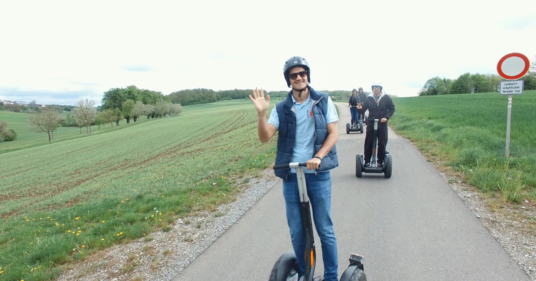Segway-Tour auf dem Feldweg in Hohenlohe